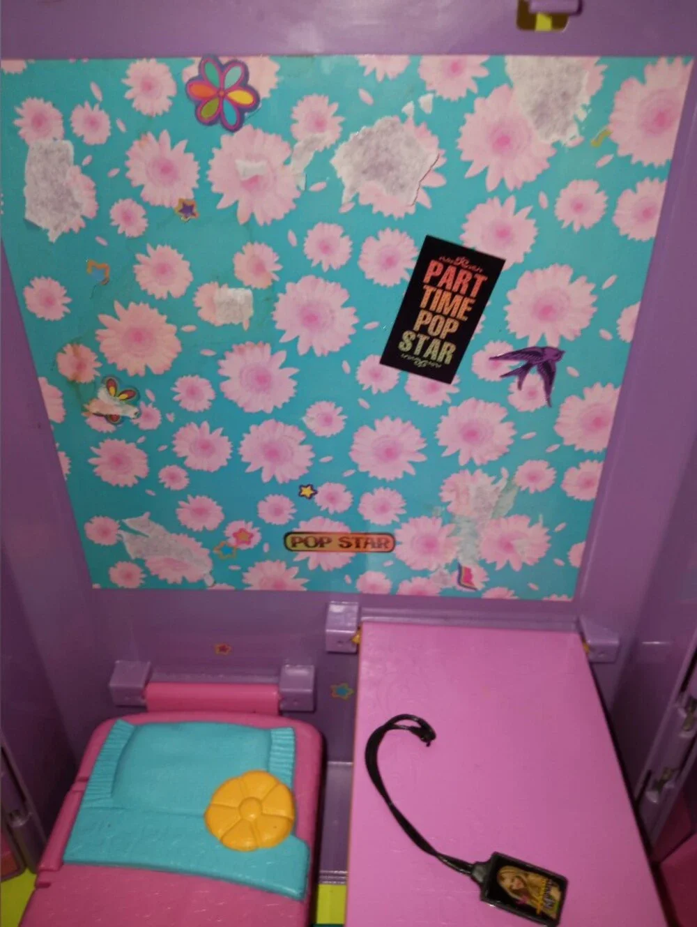Hannah Montana doll House Backstage Playset